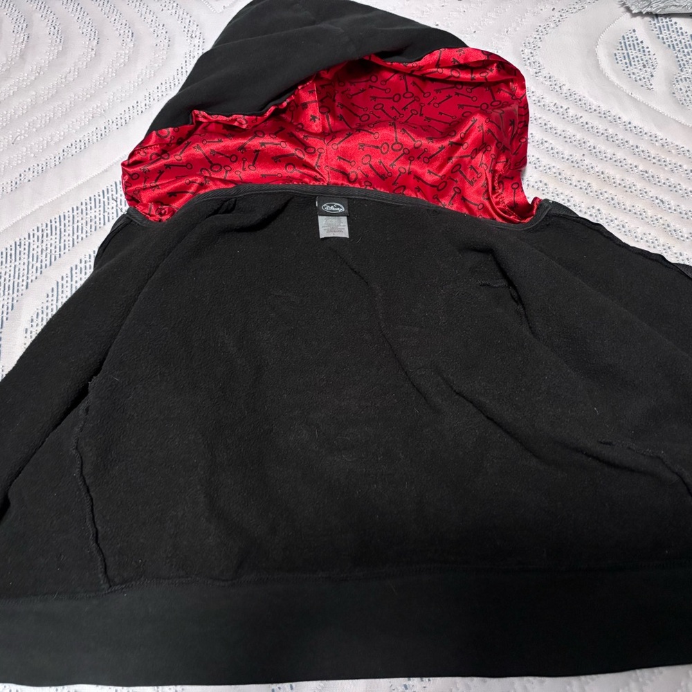 Disney Alice in Wonderland crop hoodie